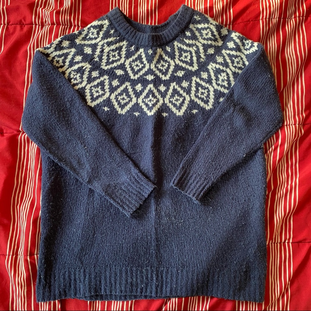 Aerie navy blue sweater